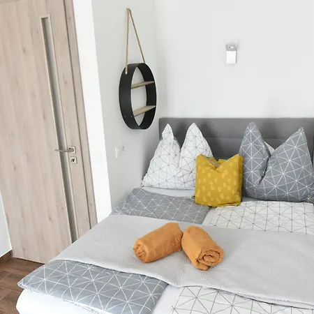 4 Seasons Balatonszarszo