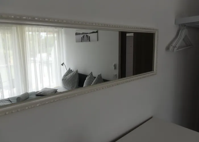 4 Seasons * באלאטונסארסו